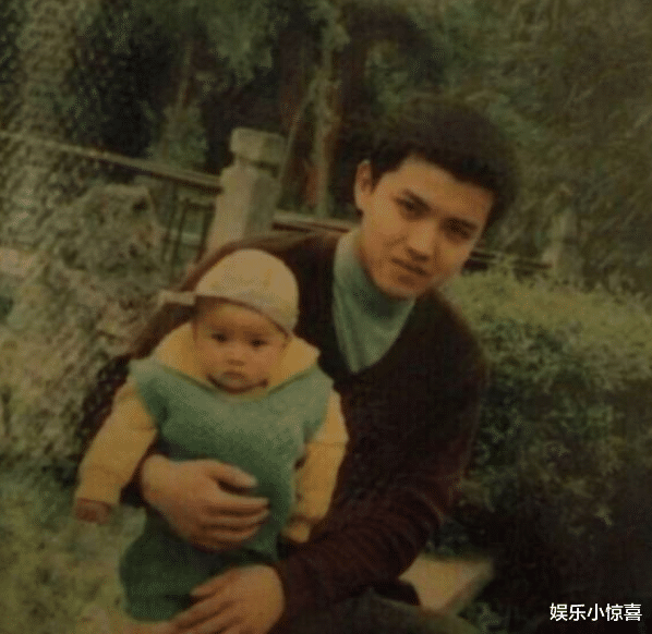 吴亦凡|吴亦凡事件新进展！疑似狱中被打视频流出，吴爸爸背景强大