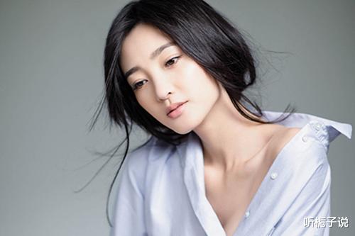 王丽坤|“白月光”王丽坤，因为一位男演员，人设崩塌后，一切都回不去了