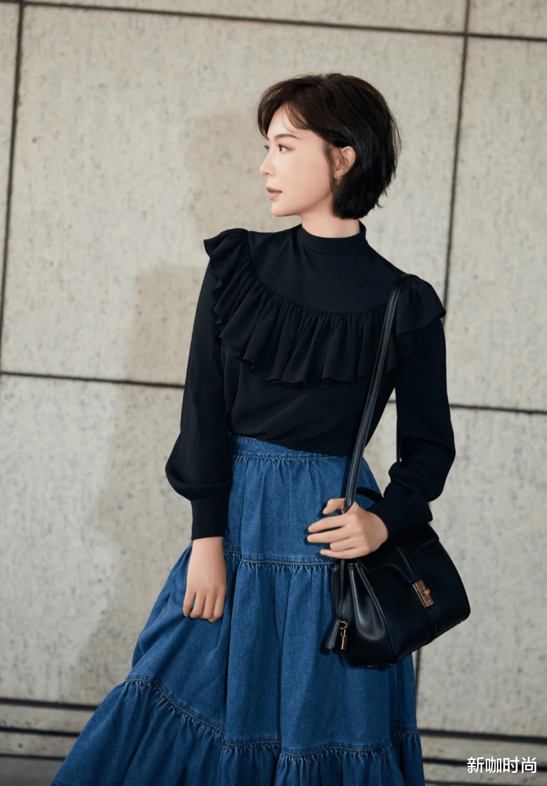 短发|年轻时邵美琪有多迷人？穿廓形外套戴编织帽，短发也美出名媛范