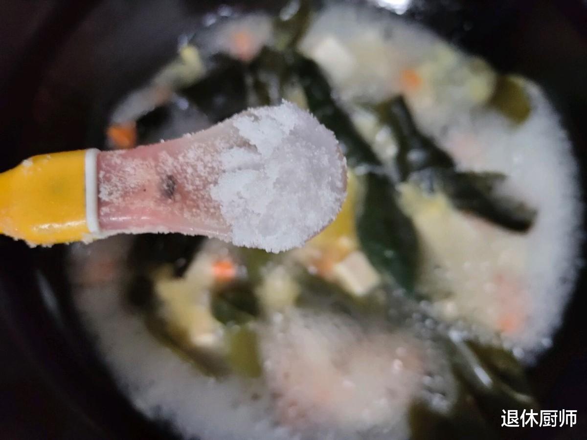 豆腐|豆腐和“它”一起煮，清肠道排油脂，相当于在慢跑，真管用