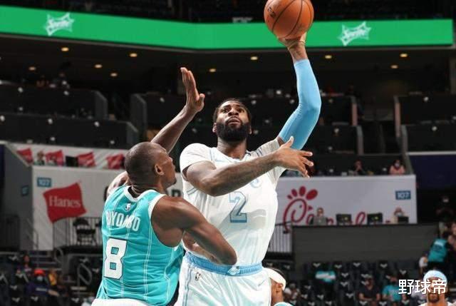 湖人隊|拒絕籃網，加盟湖人！2屆全明星被棄用！只打26場比賽就要離隊？