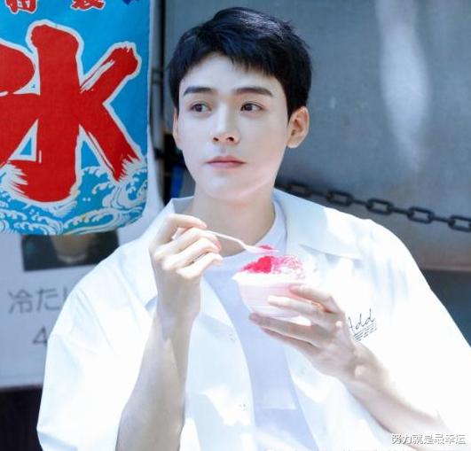 龚俊|龚俊暖男人设崩塌,不当言论被扒出,他怎么也走上了肖战的老路?