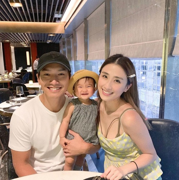 符晓薇|女星一年流产两次，第二次怀上“畸胎”，无鼻骨就算了，肠子还外露！