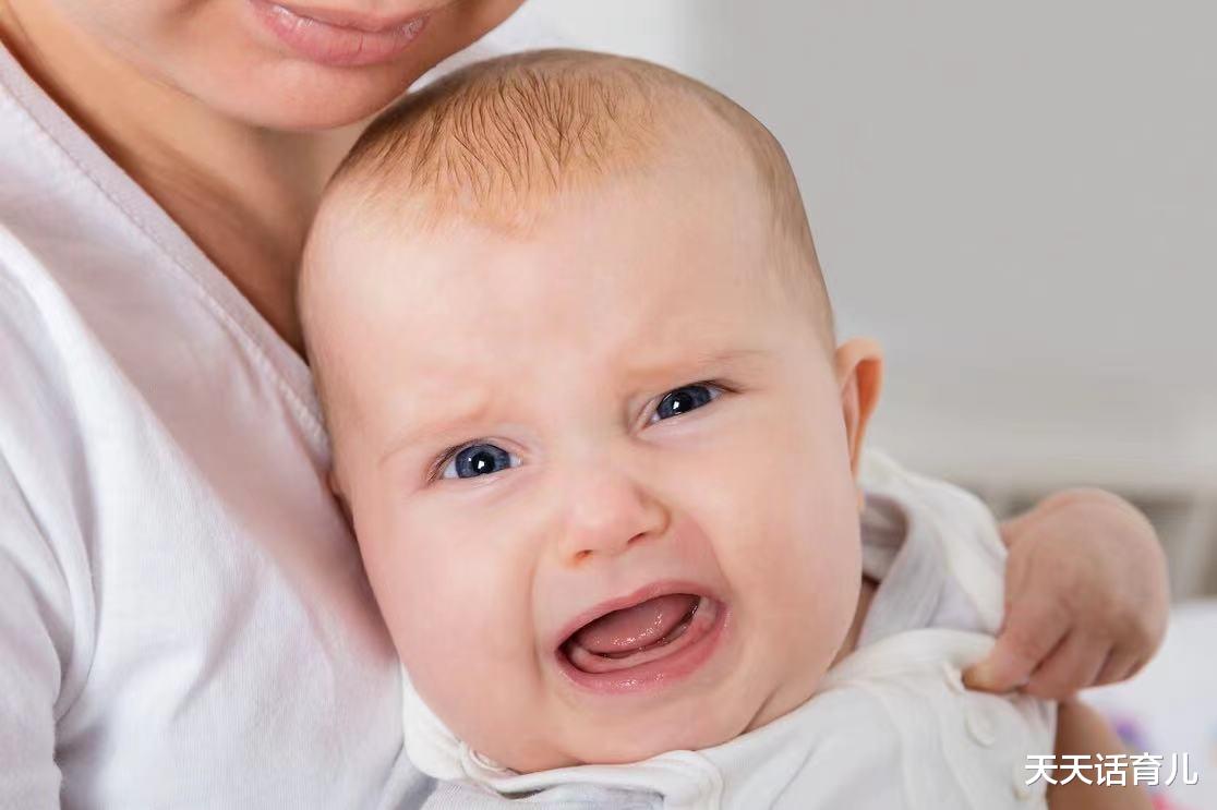 天天话育儿|掌握一些技巧，让“戒夜奶”不是难题，新手宝妈学起来