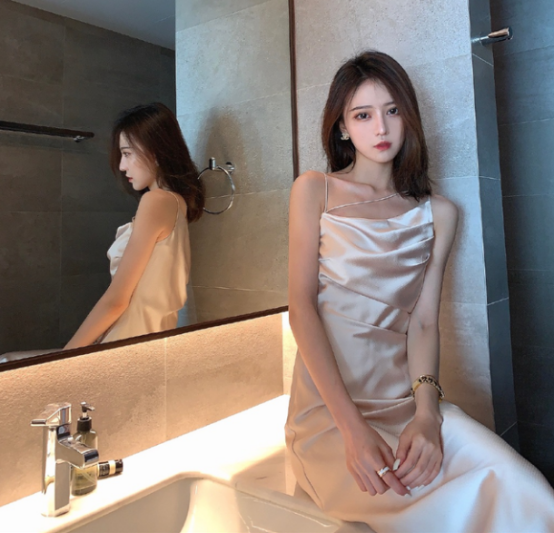 富二代|带“未婚夫”睡男友的床，王思聪夸她：高端玩家！杭州女海王事件