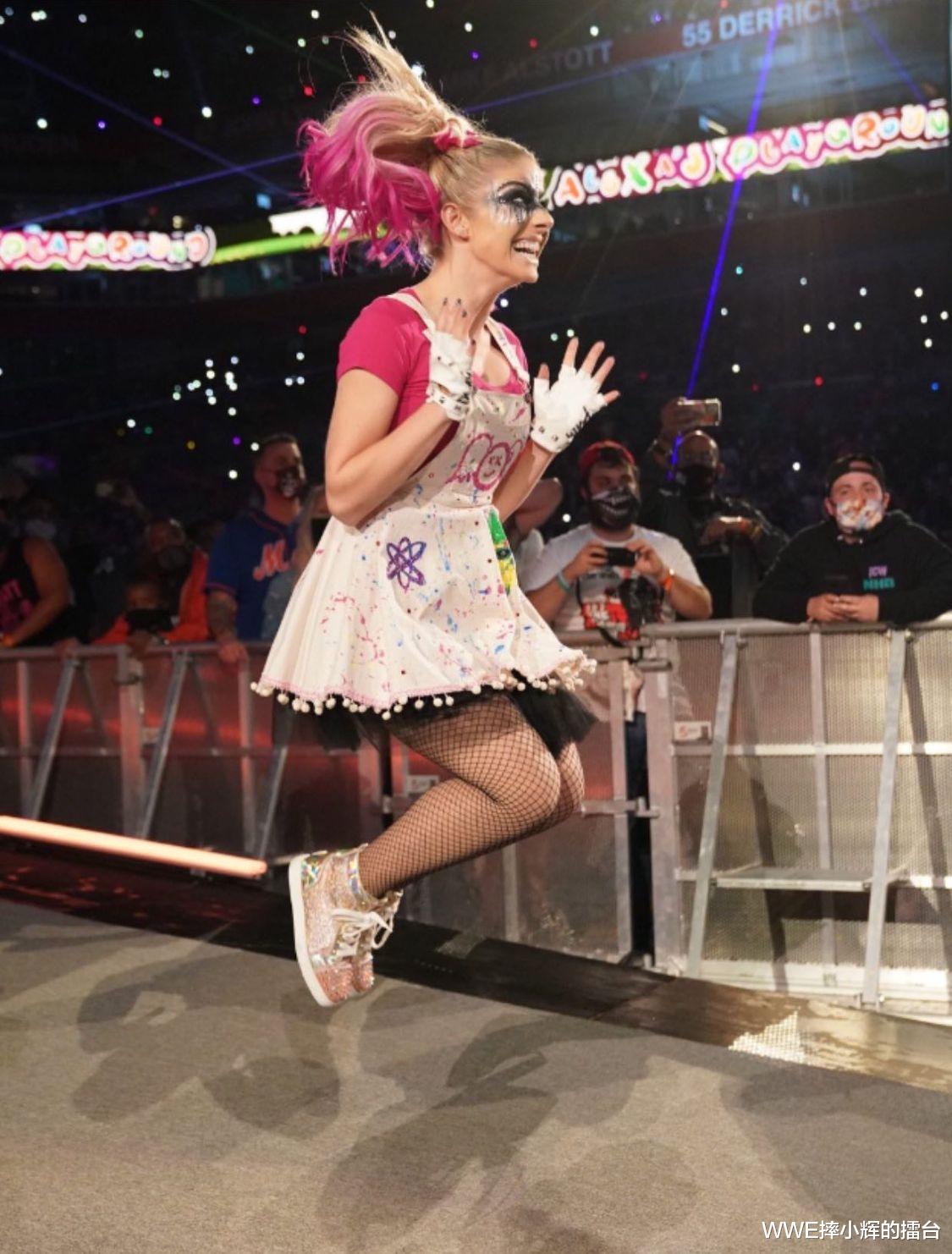 wwe|摔角界的艾薇儿! 小魔女布利斯才是WWE中真正的逆转女神?