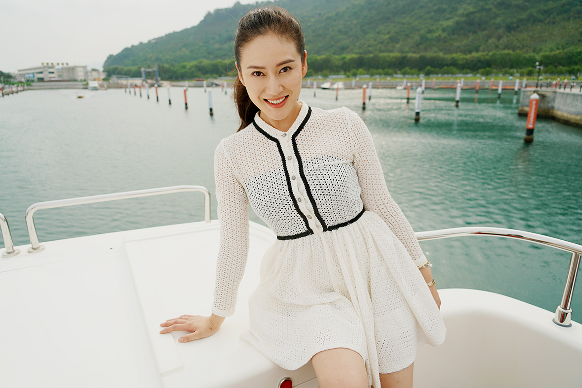 赵柯|宁毅“丈母娘”今年才38岁，大长腿透明装，身材更是近乎完美