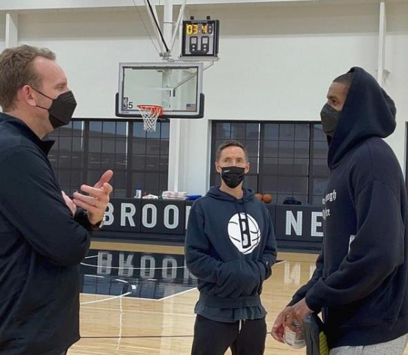 籃網(wǎng)隊|想退役沒門？阿德宣布退役，為何籃網(wǎng)隊還計劃裁掉他呢？