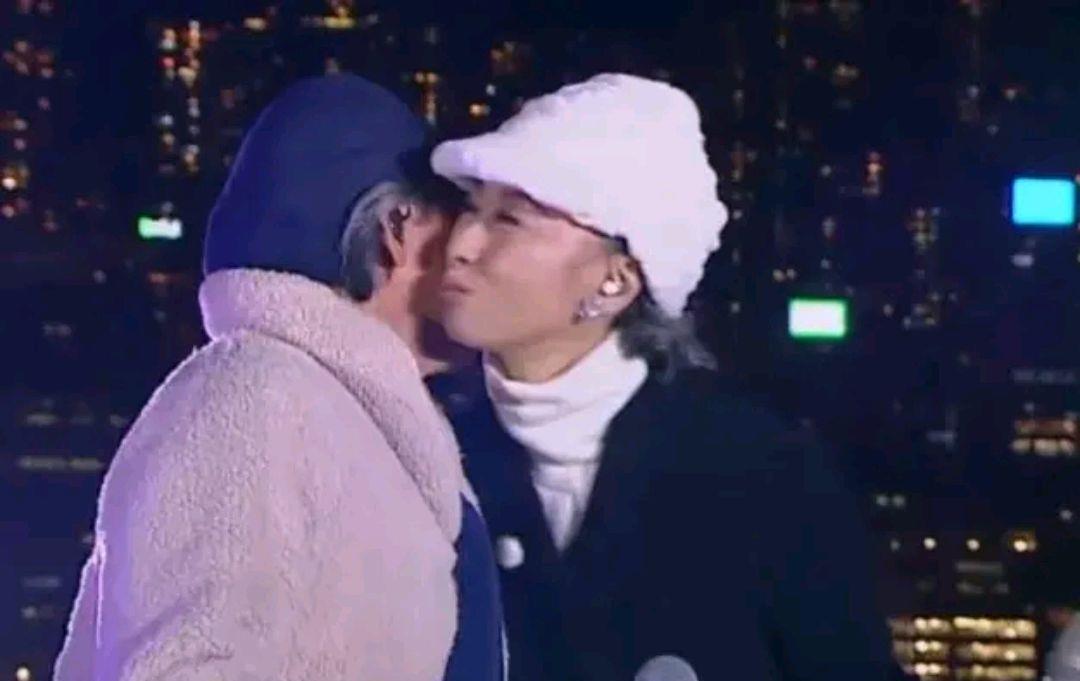 王一博|跨年晚会变顶流翻车现场:王一博发胖,杨幂嗓音被吐槽,CP大乱炖