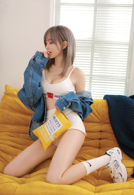 吴亦凡|吴亦凡：从“顶流”到被“刑拘”，他把一手好牌打得稀烂！