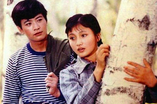 茶余饭后话名人 感性老师周里京：全班30名学生集体失业，他们哭我也哭