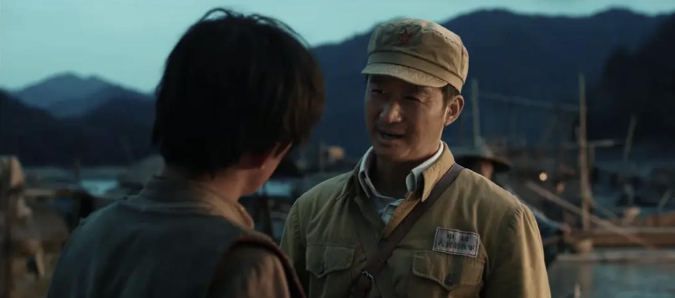 长津湖|《长津湖》演技大赏：吴京一滴泪，胡军一句歌，唐国强无声的哀恸