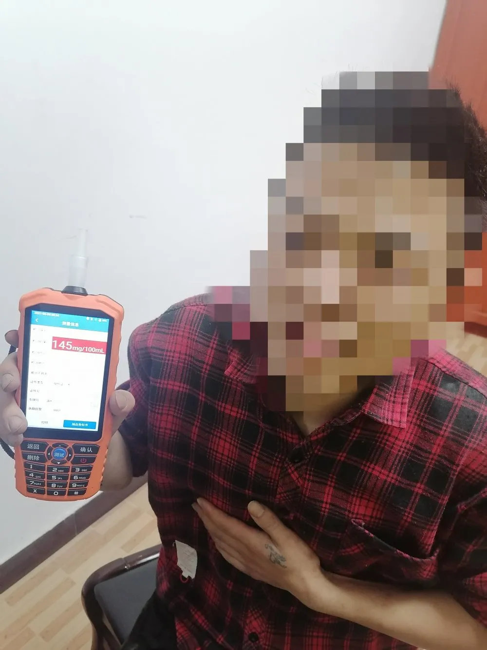 城一通 城口男子酒后驾车肇事逃逸引发二次交通事故