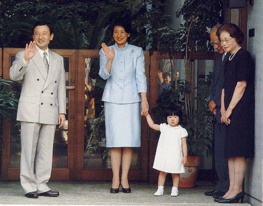 日本皇室的女人有多难?美智子失语,雅子妃抑郁,真子患精神疾病