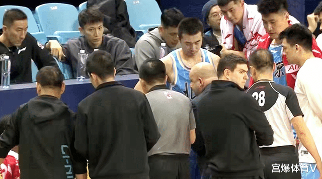 北京男籃|林書豪0分5失誤！北京首鋼完敗浙江廣廈 裁判惹爭(zhēng)議