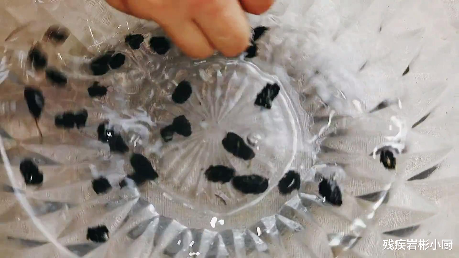 养颜|阿姨看起来那么年轻,原来一直在喝这款养颜茶,女神必备哦