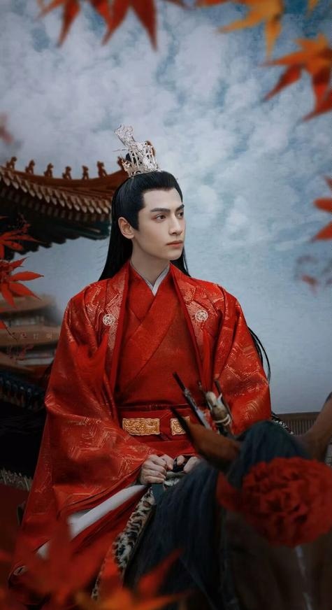 罗云熙|《长月烬明》罗云熙造型王到极限，观者已臣服！