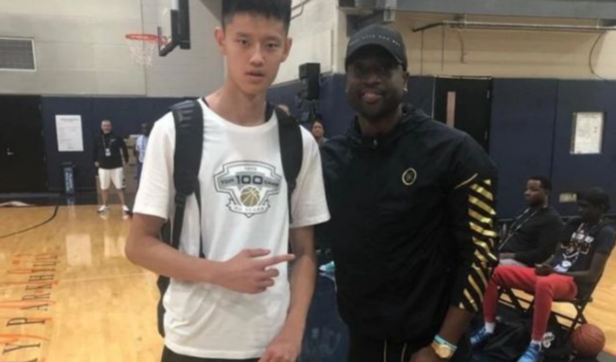 曾凡博|中国男篮的希望之星前途渺茫？点燃队未签曾凡博，已签下多个5星