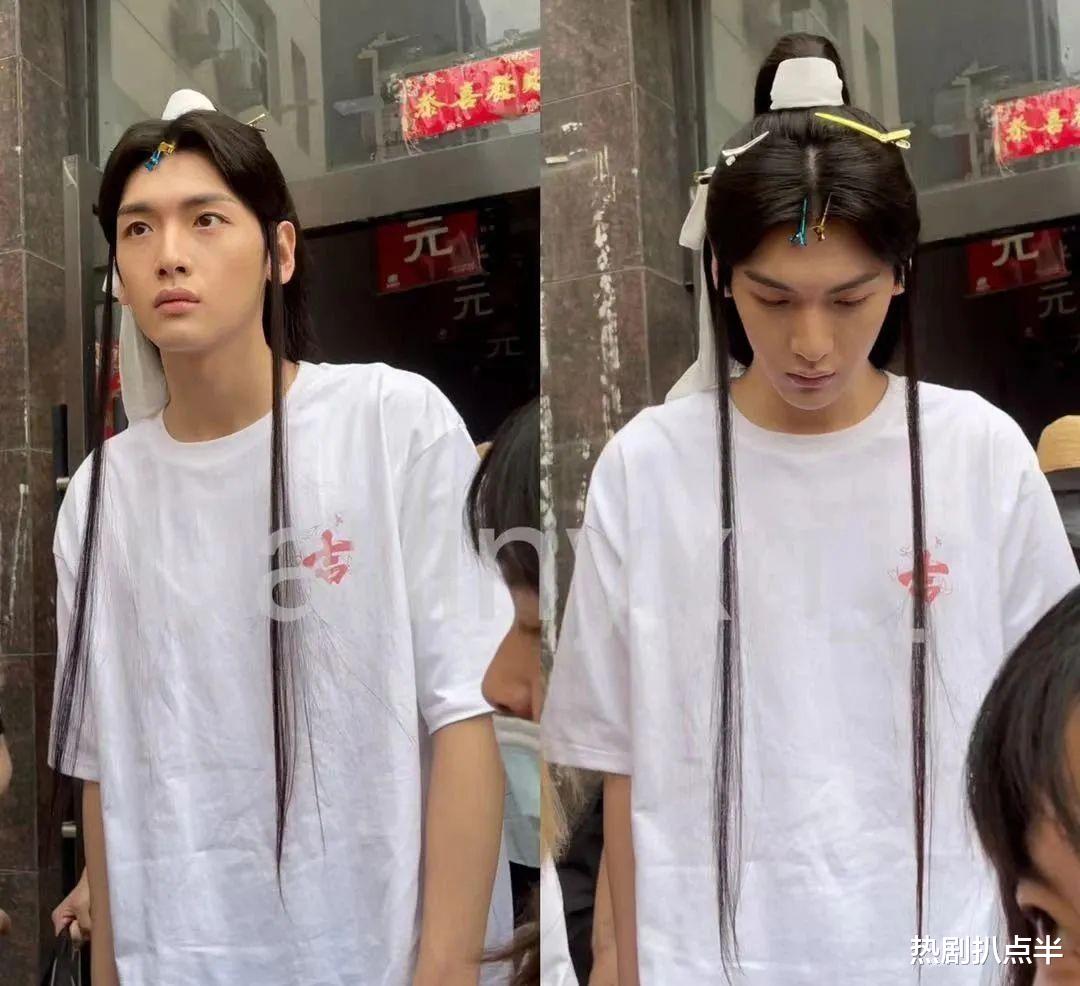 天官赐福|《天官赐福》定妆照，头绑廉价布条被吐槽，网友: 还不如鹿晗来演