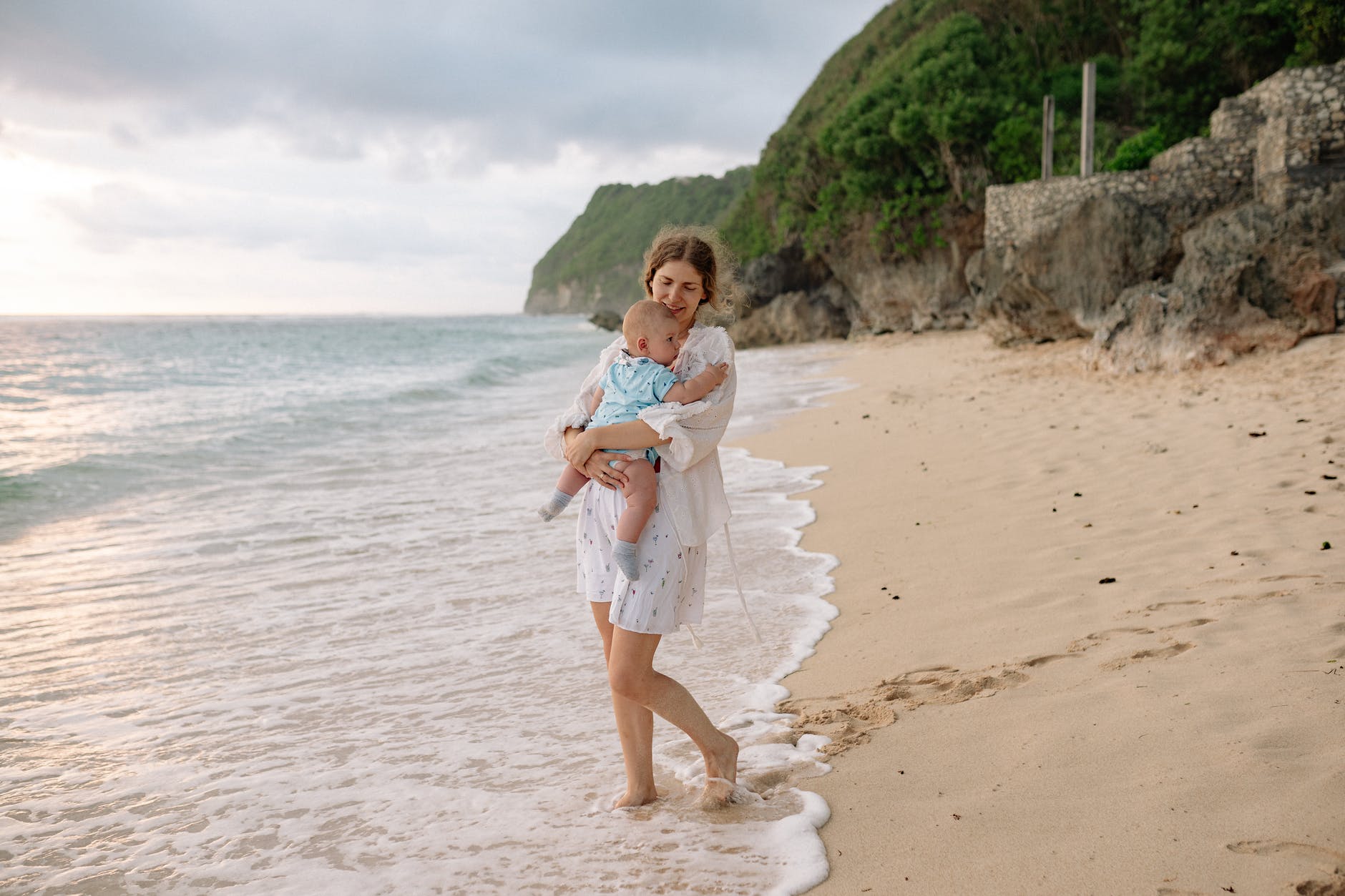 城东李公子|你想听婆婆们的心里话吗？不帮儿媳带孩子，到底是因为什么
