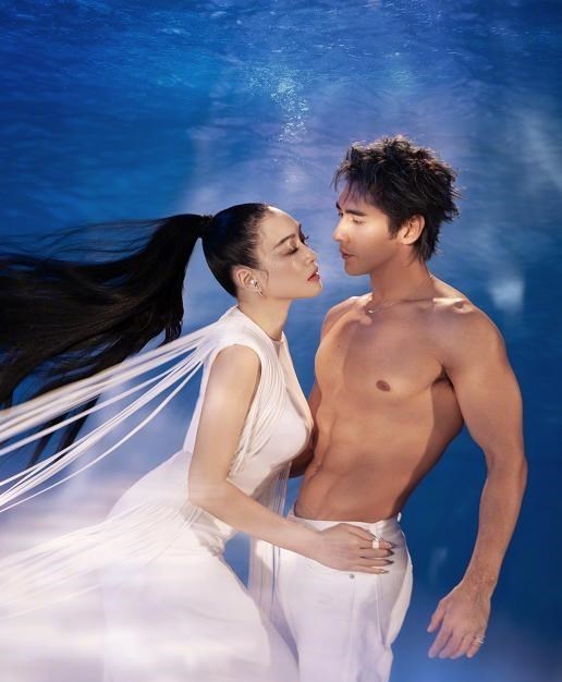 钟丽缇|钟丽缇：一心想为爱情保鲜，光棍节示爱老公未得到张伦硕任何回应