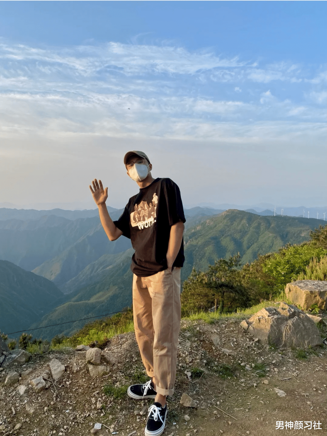 男神颜习社|万花丛中过，夏威夷衬衫能让你騒气整个夏天，谁看了都想嫁