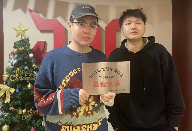 Uzi|Uzi状态回暖,韩服开启“把把C”模式?春季赛恐将登场