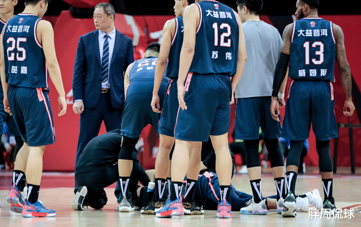 廣東男籃|廣東男籃突傳壞消息，杜鋒遭遇晴天霹靂，CBA王朝將覆