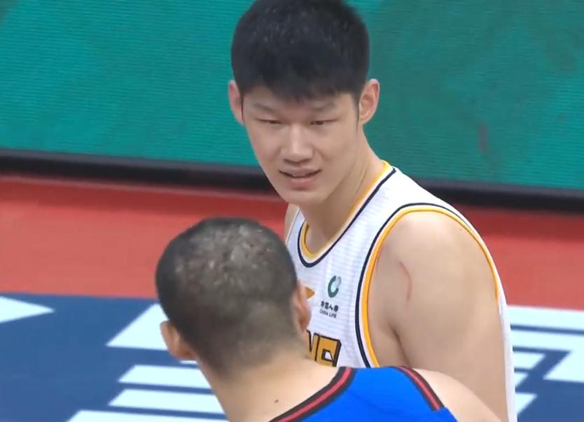 广厦|30+6，24+12，20+14，广厦这三人拦不住了，狂胜对手21分