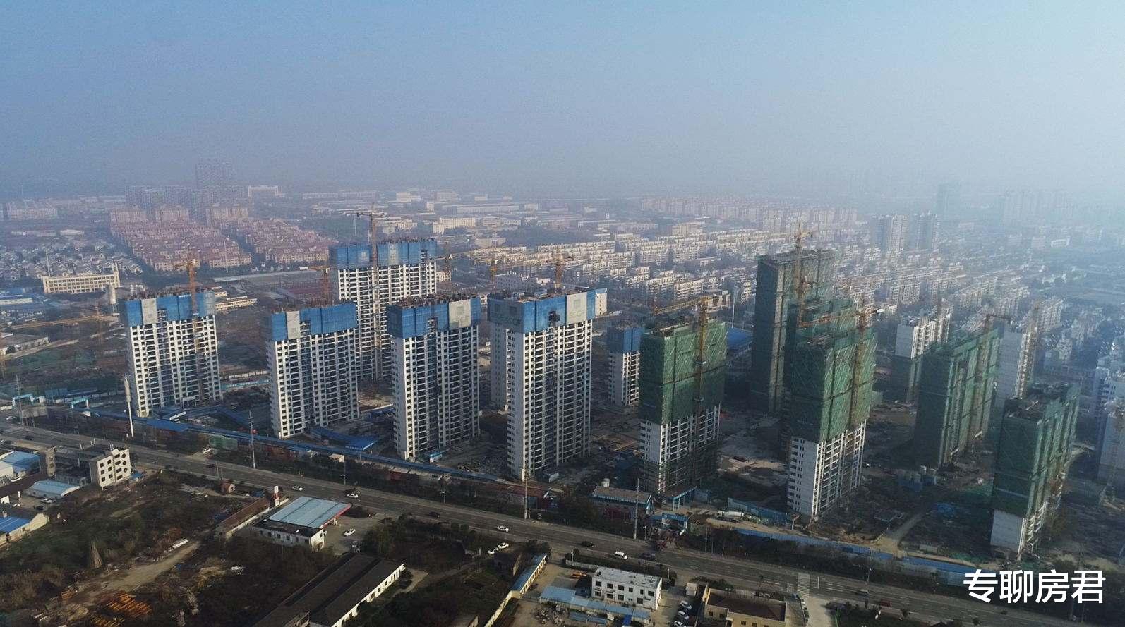 百强县|1.3万跌至6000，“百强县”楼盘降价53%，前期购房者：当时万不该跟风