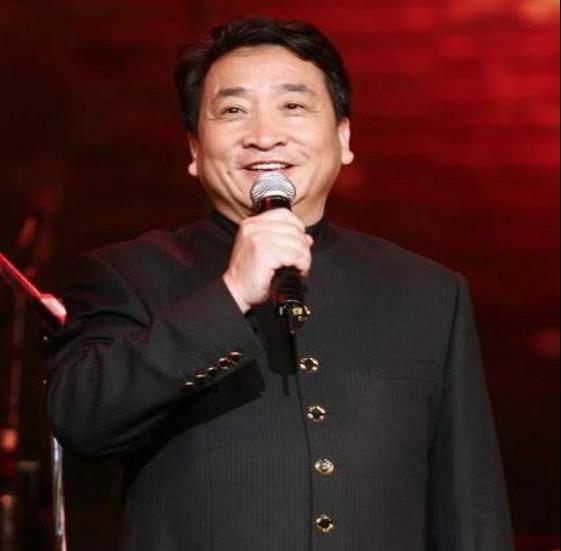 郭德纲|姜昆已在德云社扎根，逼得杨议现场翻脸，难道郭德纲败局已定？