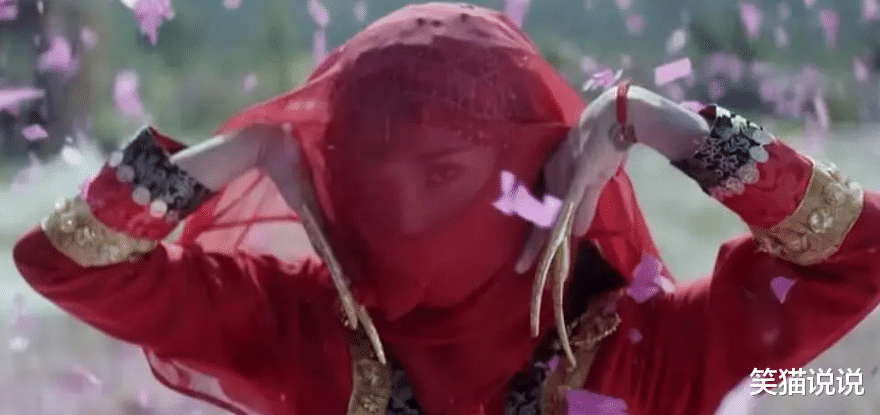 劣迹艺人|越南MV再现抄袭：服化道抄《东宫》，曲子抄《凉凉》！被网友批四不像！