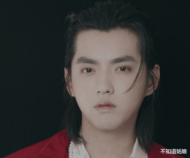 吴亦凡|霍尊、吴亦凡走到这一步，一点也不意外，看他们的妈妈就知道了