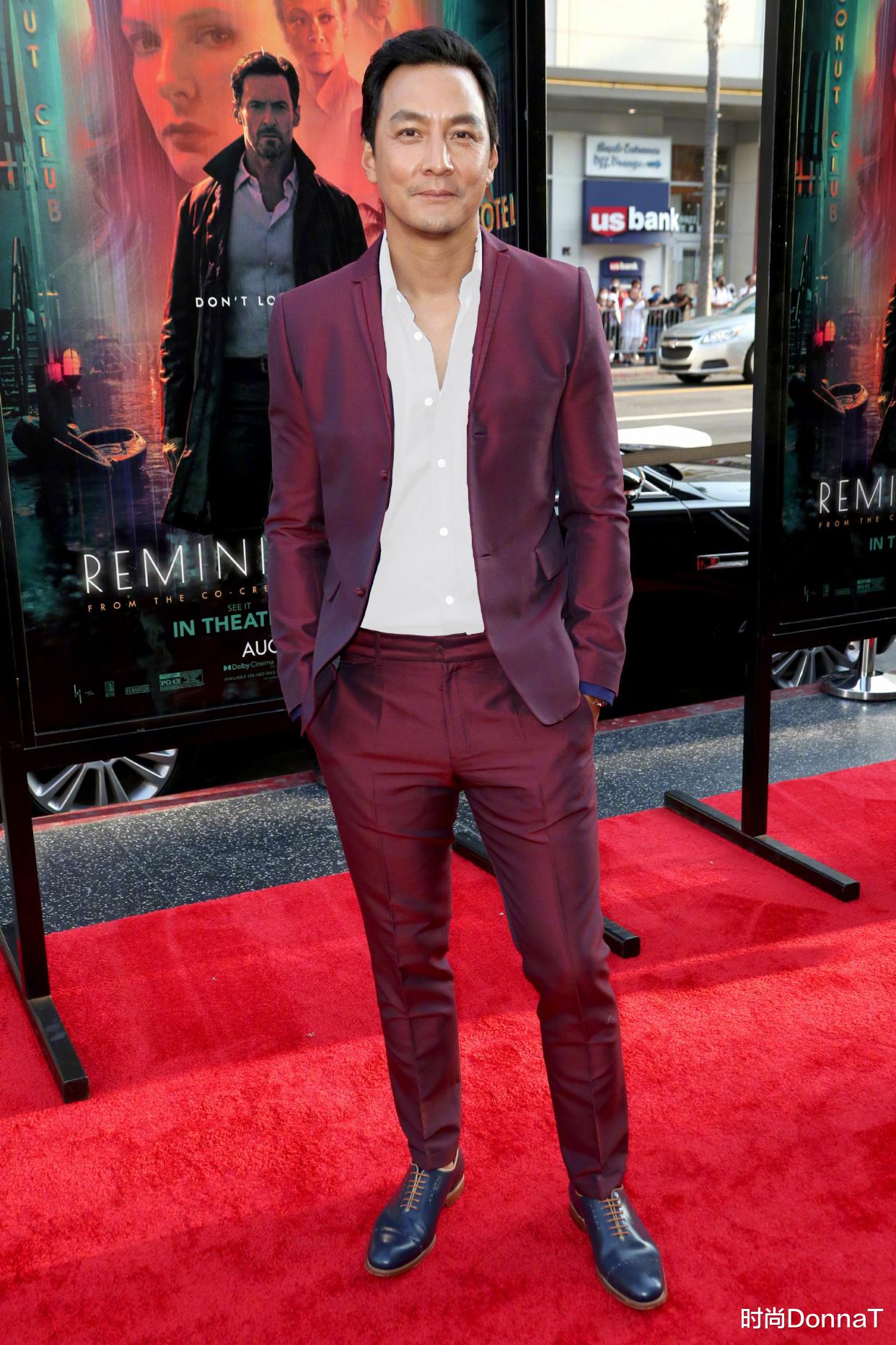 时尚DonnaT|吴彦祖现身洛杉矶首映礼,46岁的脸难挡好身材,穿西装仍时髦有型
