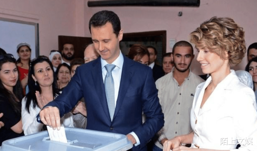 敘利亞“人民的王妃”：愛民如子身患絕癥仍上前線，勇氣超戴安娜-圖10