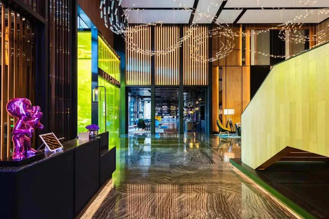 存星不动产智库 寻找上海有趣又方便的商场电梯