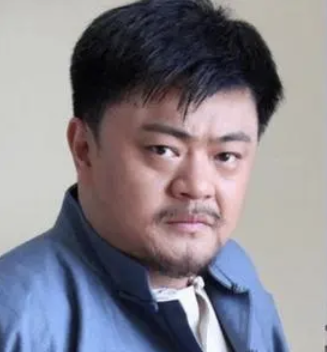 高亮|内娱隐藏的明星父子，父亲是国家一级演员，儿子成了知名导演