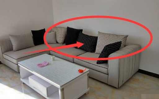 家中沙发记得不能这样摆,否则破坏家运,影响主人财运!