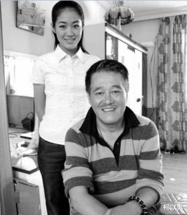 柯以男|26岁嫁富商3年生2胎，“王小蒙”毕畅没有拜过师赵本山用了五年亲手捧红