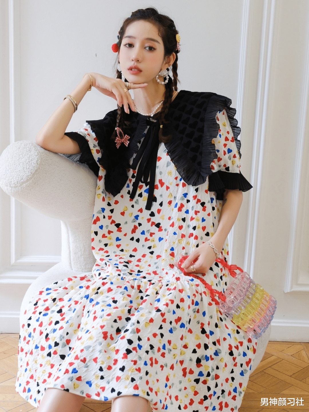 男神颜习社|梦幻糖果色穿搭,戒不掉的少女心,让你走到哪都能谎报年龄
