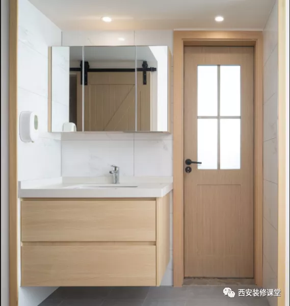 镜柜，你以为就是盒子上贴镜子？