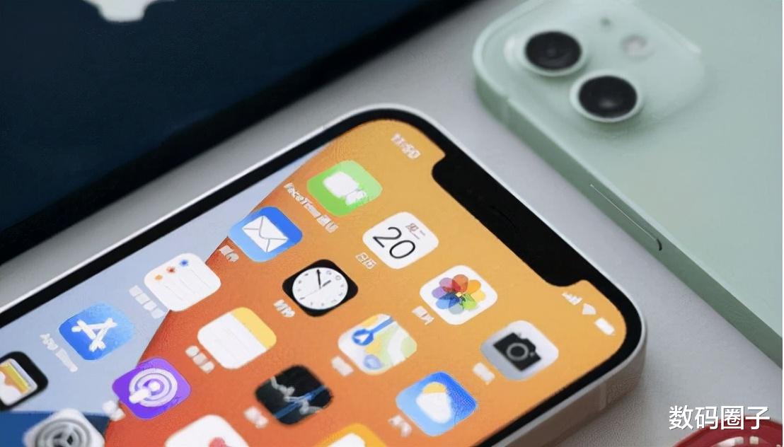 iphone13|iPhone13的问题点，屏幕发红、缝隙大？看完你还想买13吗？