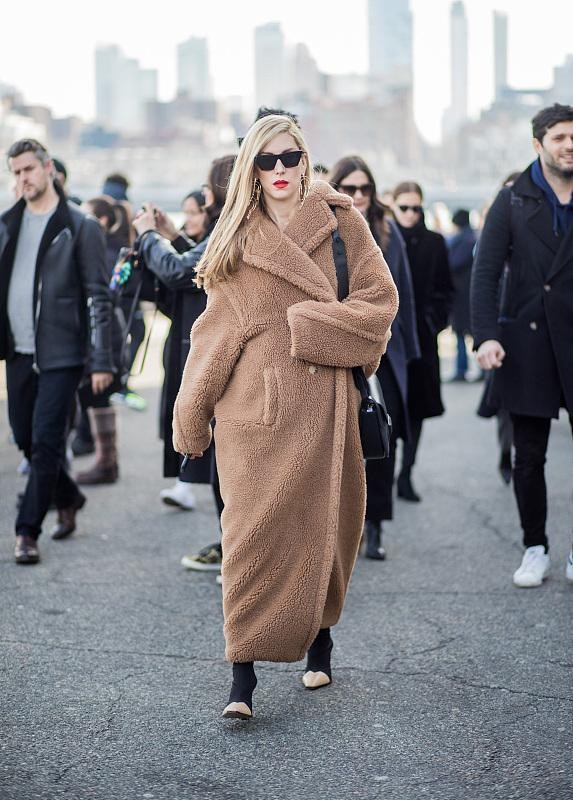 BiuFashion 冬季大衣穿搭禁忌！好身材也不能这么穿，一不小心就显“土”