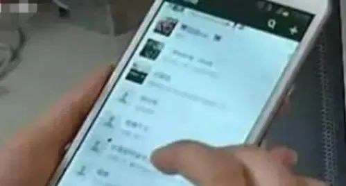 深度小哥哥 美女惨遭男友裸照威胁，5年转款150万！