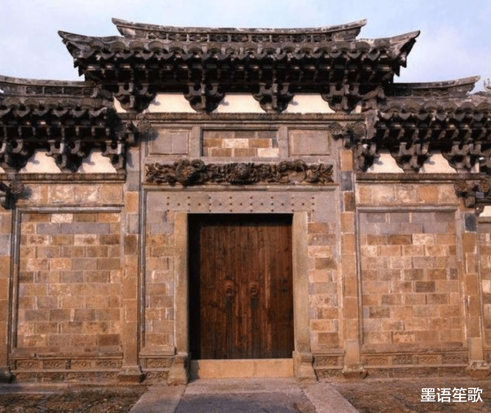  “白虎穿堂，家败人亡”，白虎是啥？许多人都不清楚