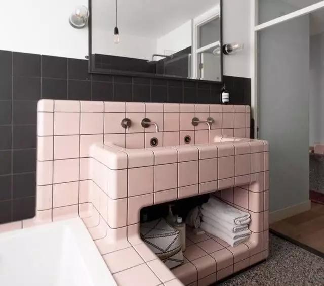 贴瓷砖还在用直角收边?现在流行这样贴,效果会加倍