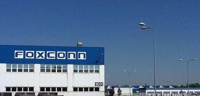 童书小窝|iPhone13备货中，立讯精密抢下40%订单，富士康地位不保？