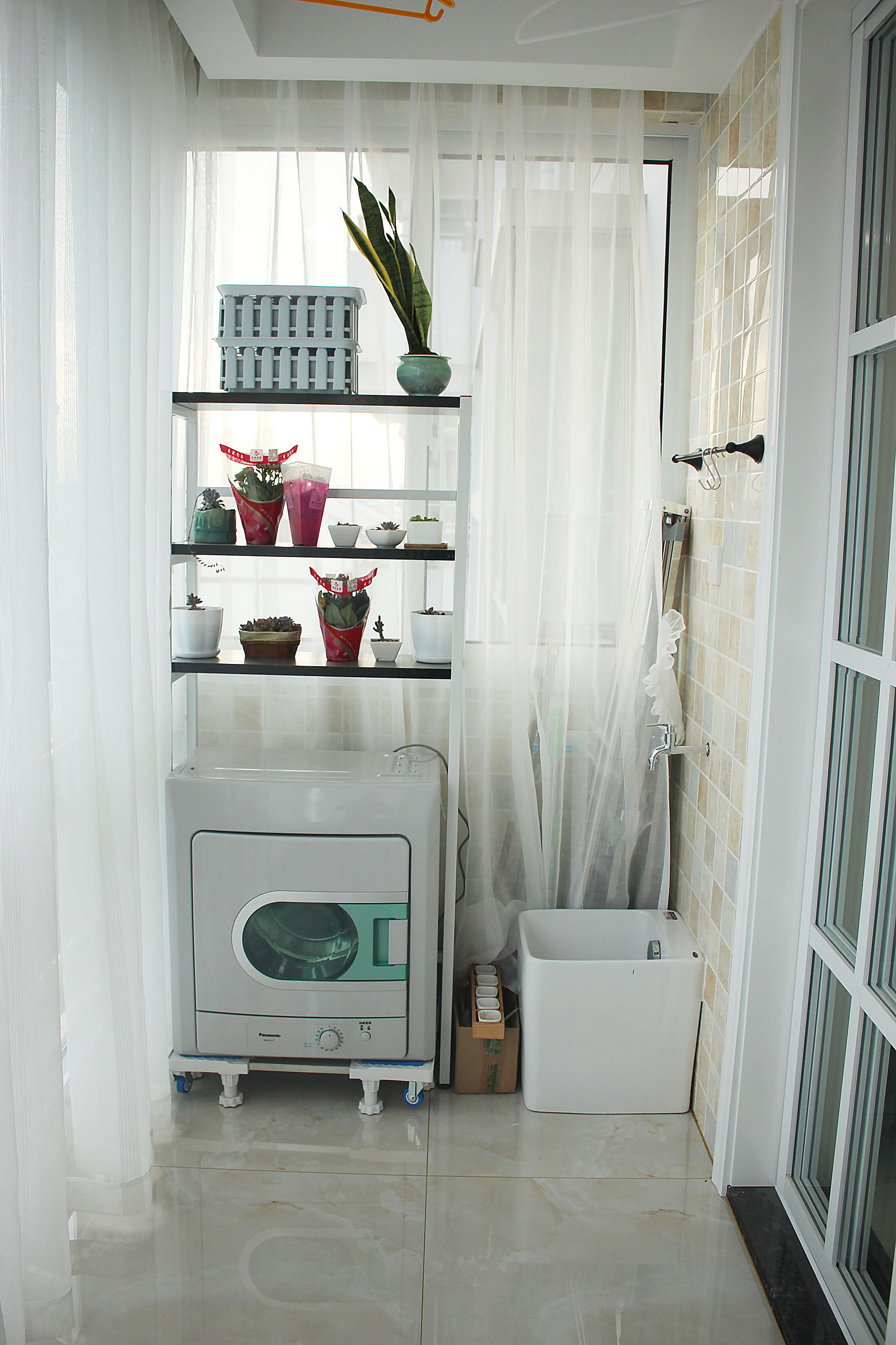 设计师|新家正在通风，还没打扫就已经很漂亮了，特别嫌弃冰箱的位置