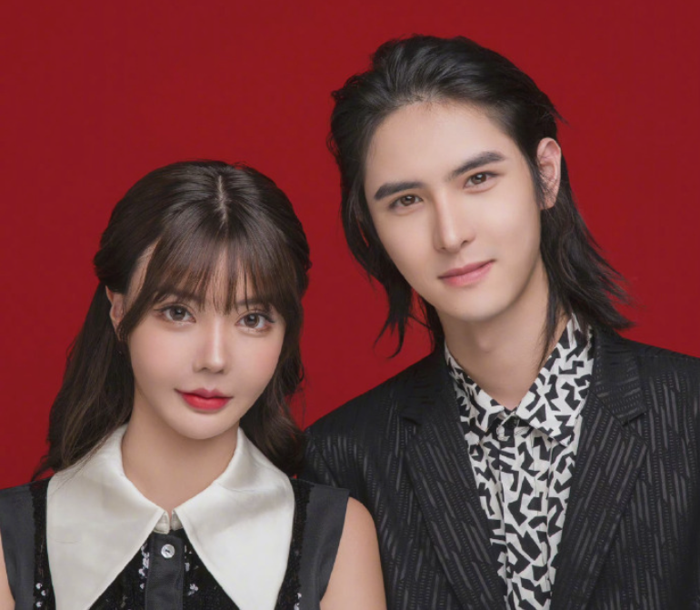 菁妈育儿|《变形记》后走红的22岁网红韩安冉,生女后离婚,官宣再婚了