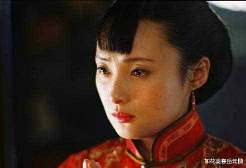 许晴|最美琼女郎新剧被嘲脸垮，比杨蓉大6岁像两代人，岁月真的不饶人